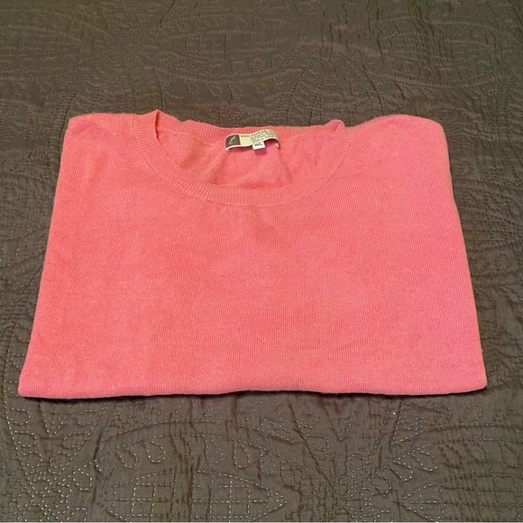 Turkish-T Cashmere Blend Oversized Sweater in Pink and Red - Picture 8 of 12